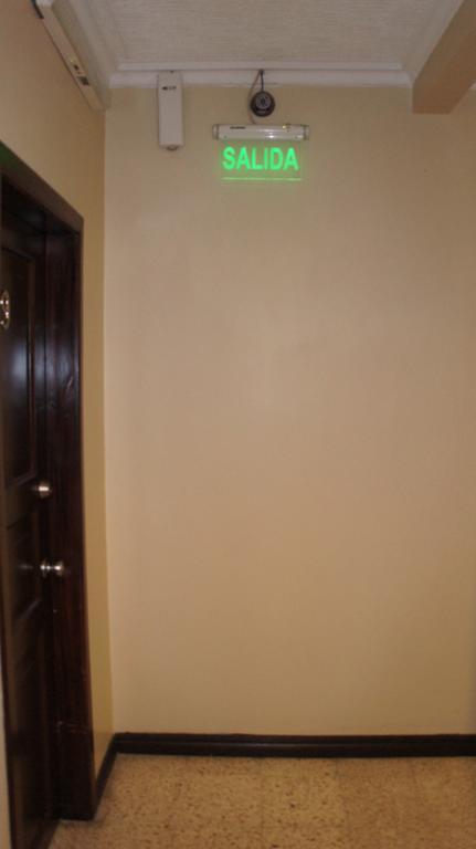 Urdesa Suites Hotel Guayaquil Exterior foto