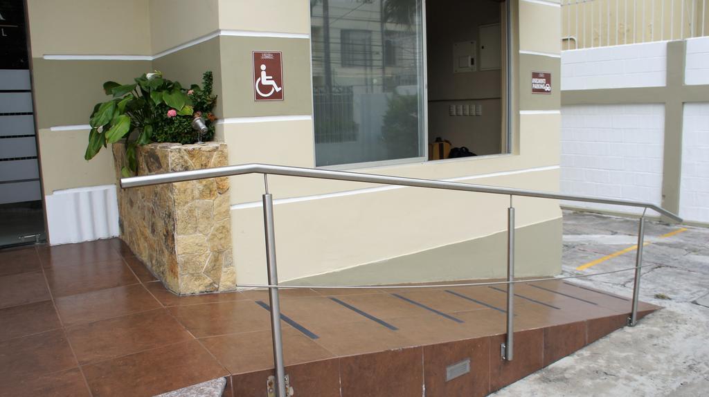 Urdesa Suites Hotel Guayaquil Exterior foto