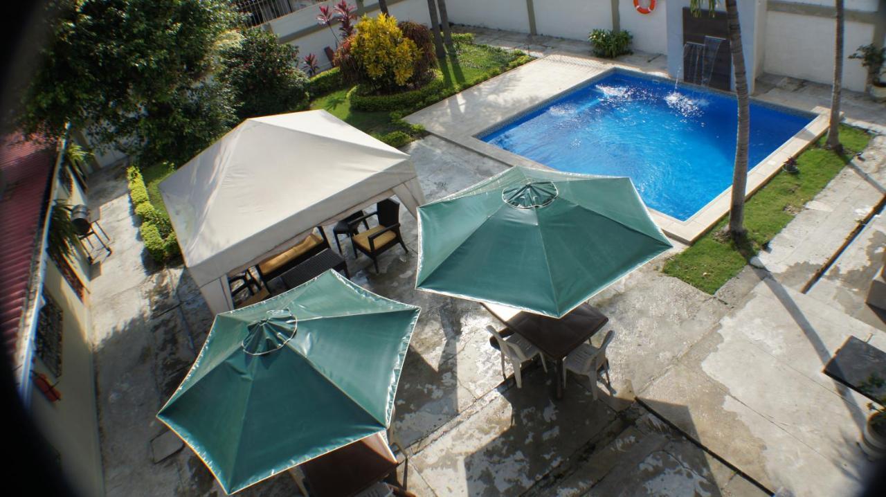 Urdesa Suites Hotel Guayaquil Exterior foto