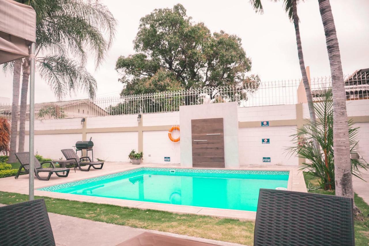 Urdesa Suites Hotel Guayaquil Exterior foto