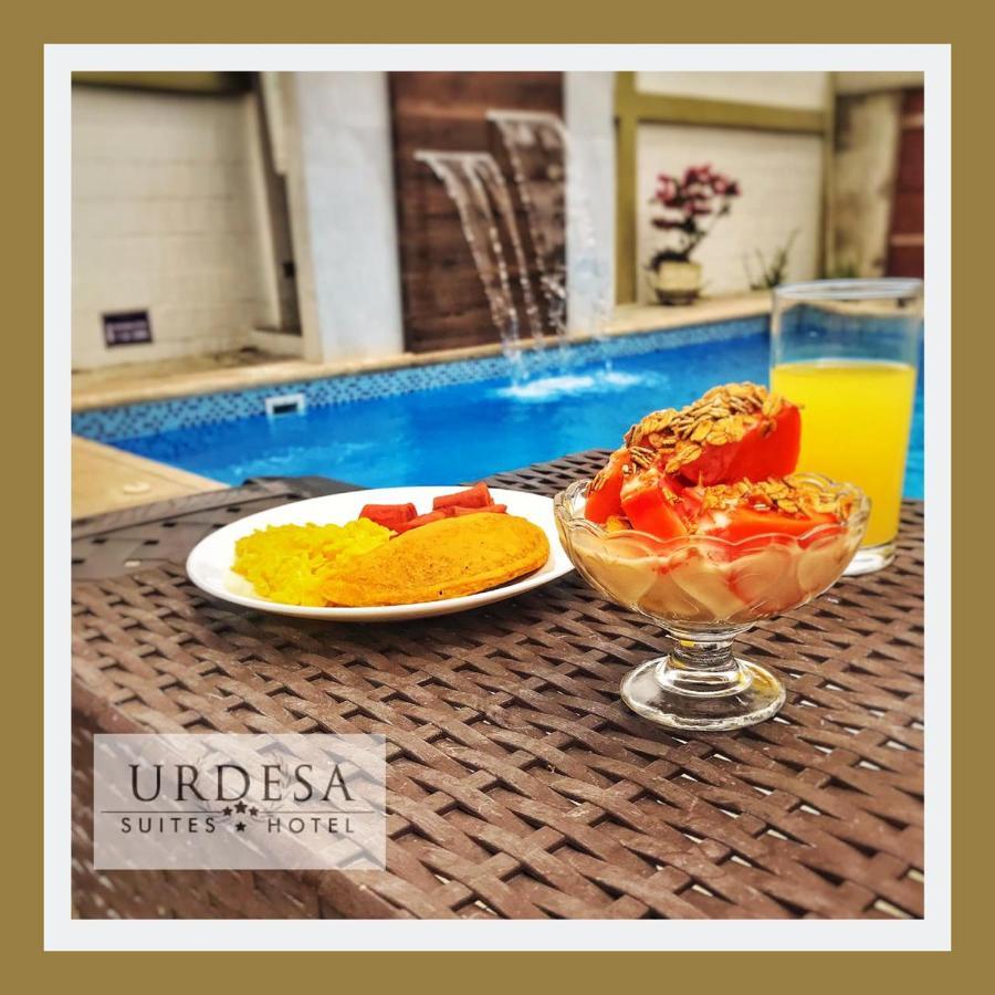 Urdesa Suites Hotel Guayaquil Exterior foto